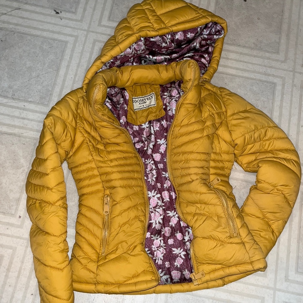 Girls puffer coat